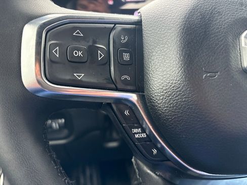 Used 2025 RAM 1500 Laramie image 36