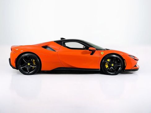 Used 2021 Ferrari SF90 Stradale AWD/4WD image 19
