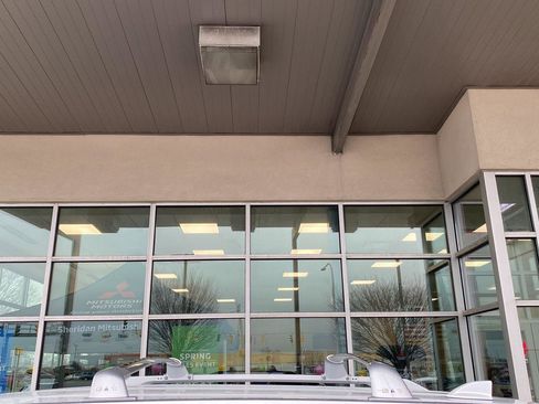 Certified 2025 Nissan Pathfinder SL image 15