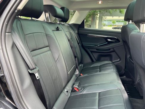 Used 2020 Land Rover Range Rover Evoque SE AWD/4WD image 30