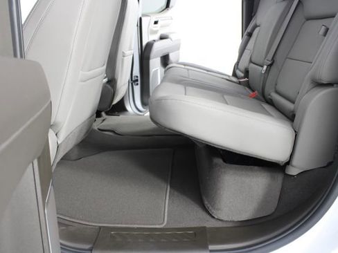 New 2026 GMC Sierra 1500 SLT w/ SLT Premium Plus Package image 19