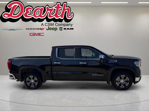 Used 2024 GMC Sierra 1500 SLT AWD/4WD image 1
