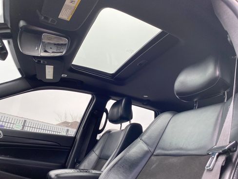 Used 2019 Jeep Grand Cherokee Altitude image 26