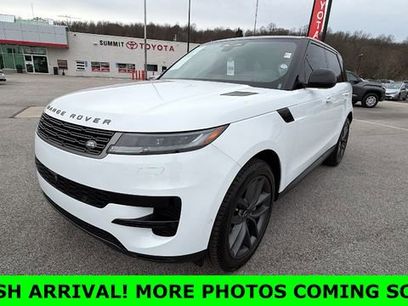 Used 2025 Land Rover Range Rover Sport SE