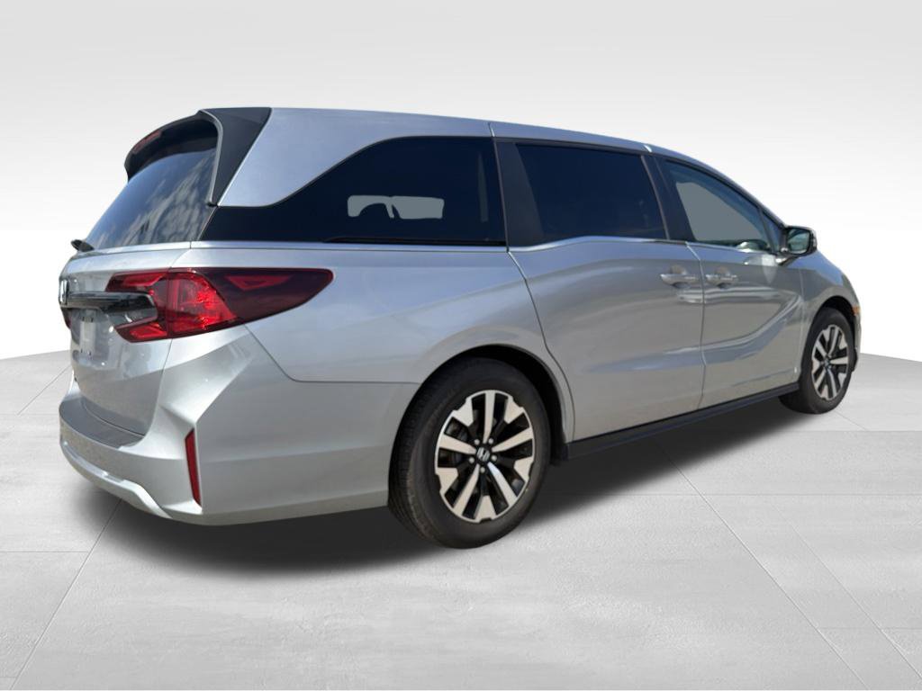 Used 2025 Honda Odyssey EX-L image 7