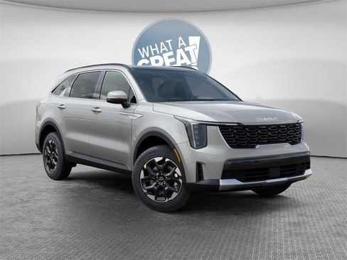 New 2026 Kia Sorento S w/ S Panoramic Sunroof Package image 8