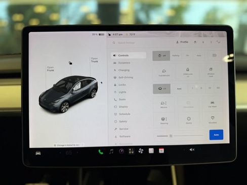 Used 2021 Tesla Model Y Performance AWD/4WD image 27