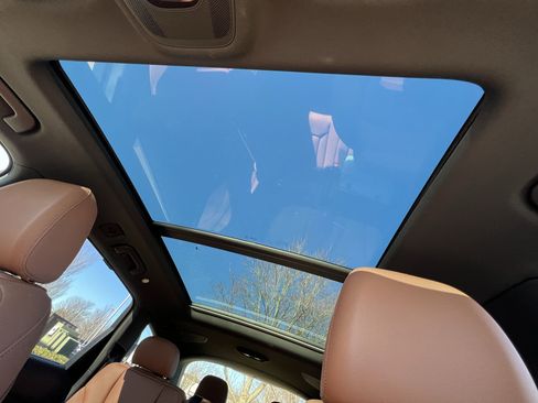 Used 2023 Audi Q7 3.0T Prestige w/ Prestige Package image 29