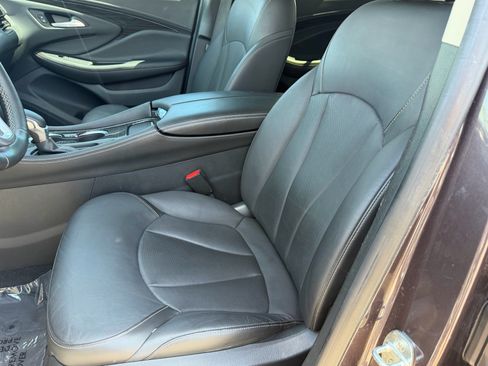 Used 2016 Buick Envision Premium AWD/4WD image 20