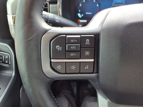 Used 2024 Ford F150 Lariat w/ FX4 Off-Road Package AWD/4WD image 19