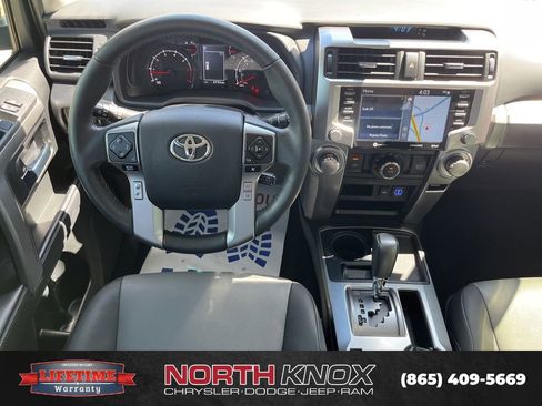 Used 2022 Toyota 4Runner SR5 Premium RWD image 12