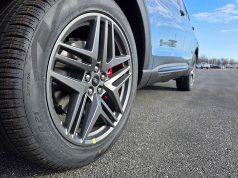 New 2026 Ford Explorer ST image 22