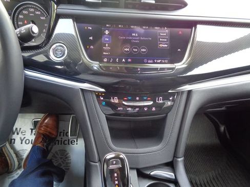 Used 2020 Cadillac XT6 Sport AWD/4WD image 15