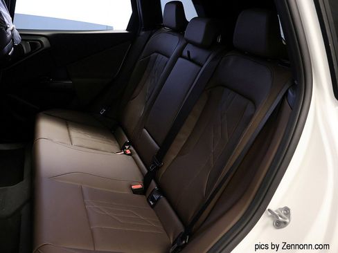 New 2026 BMW X3 xDrive30 w/ Premium Package image 12