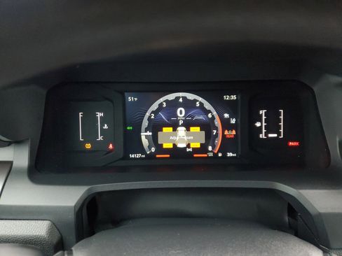 Used 2025 Toyota Tacoma SR5 image 24