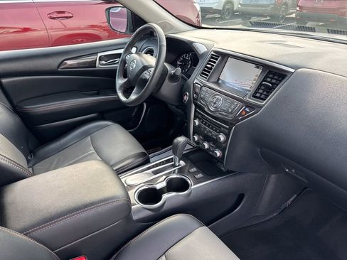 Certified 2020 Nissan Pathfinder SL image 23