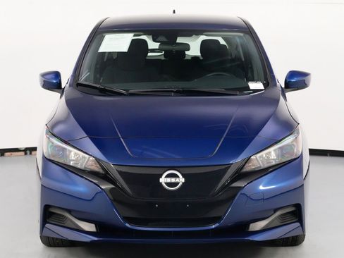 Used 2025 Nissan Leaf S image 41