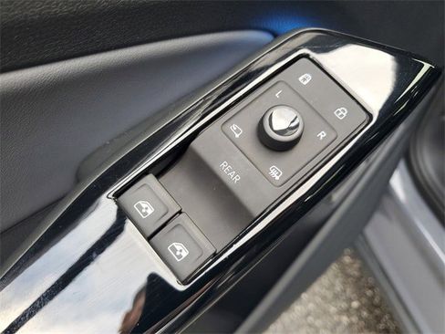 Certified 2023 Volkswagen ID.4 Pro S Plus image 15