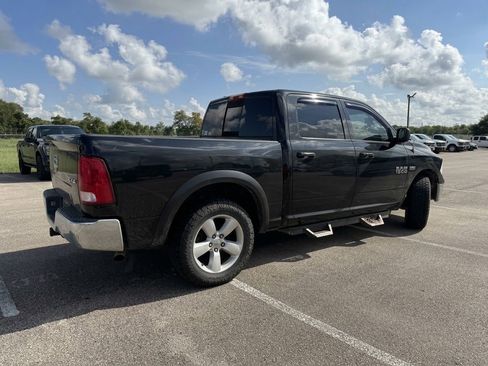 Used 2013 RAM 1500 Classic SLT AWD/4WD image 2