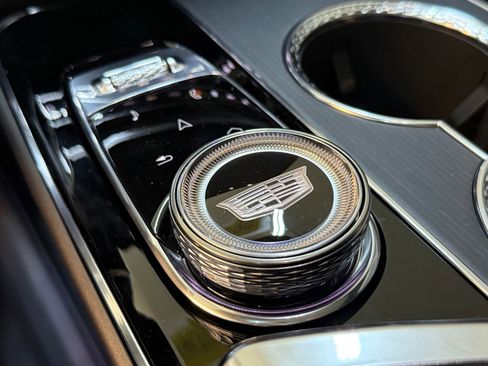 New 2026 Cadillac Lyriq Sport AWD/4WD image 34