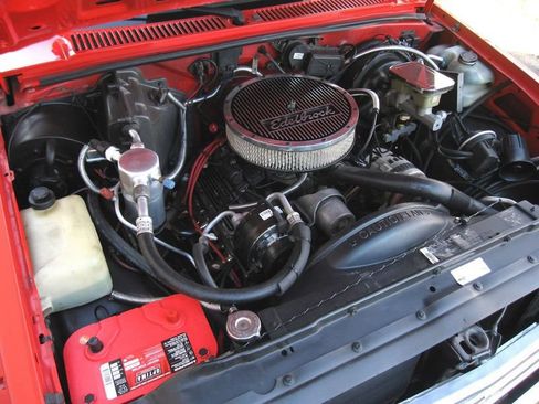 Used 1991 Chevrolet S10 Pickup 4WD 2-Door image 43