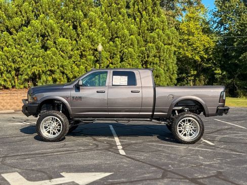 Used 2016 RAM 2500 Laramie w/ Sport Appearance Group AWD/4WD image 6