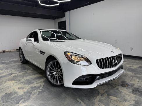 Used 2020 Mercedes-Benz SLC 300 image 6