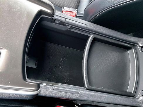 Used 2018 Honda Accord Sport image 16