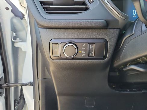 Used 2023 Ford Escape Active w/ Tech Pack #1 FWD image 17