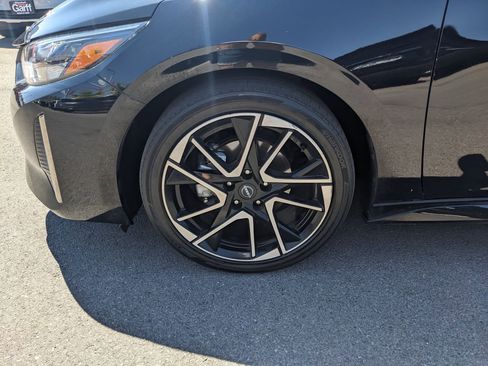 Used 2024 Nissan Sentra SR image 13
