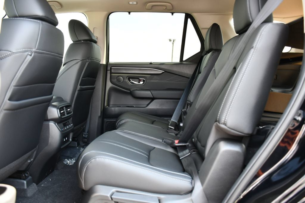 New 2026 Honda Pilot Touring image 20