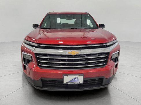 Certified 2025 Chevrolet Traverse LT AWD/4WD image 13
