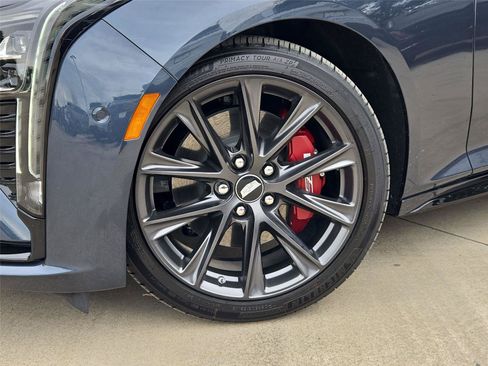 New 2026 Cadillac CT5 V w/ Technology Package RWD image 8