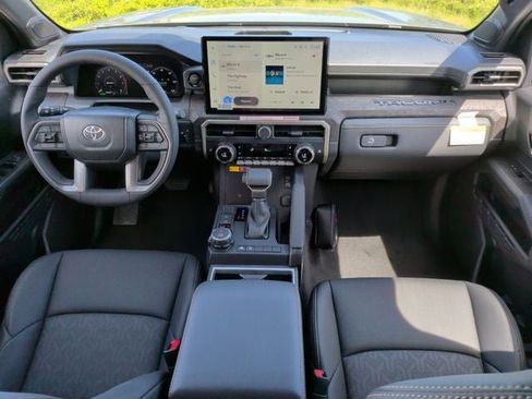 New 2026 Toyota Tacoma Limited AWD/4WD image 28