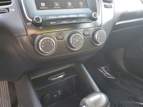 Certified 2018 Kia Forte LX w/ LX Popular Package image 22