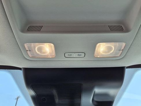 New 2026 Ford Maverick XLT w/ XLT Luxury Package FWD image 16