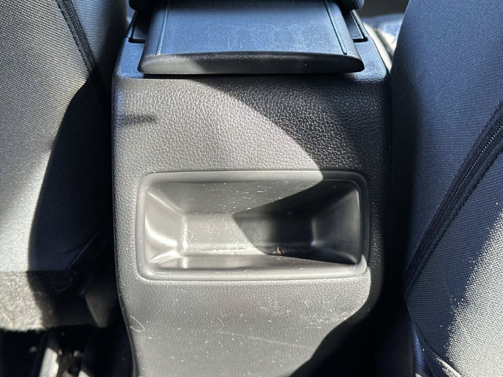 Used 2021 Toyota Corolla LE FWD image 15