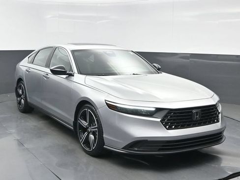 Certified 2024 Honda Accord Sport image 8