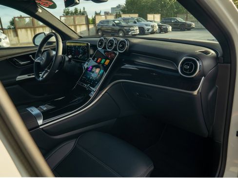 Certified 2026 Mercedes-Benz GLC 300 4MATIC image 28