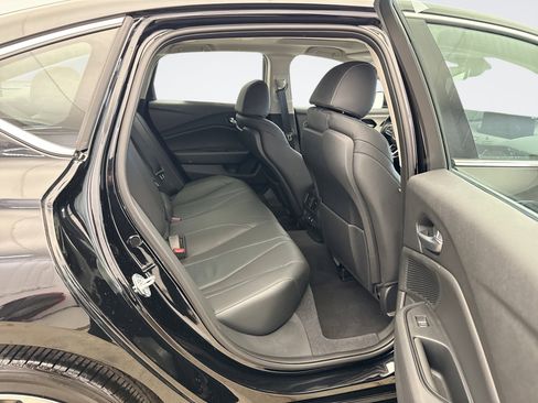 Used 2025 Acura TLX w/ Technology Package image 18