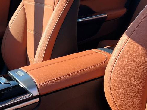 Certified 2026 Mercedes-Benz C 300 4MATIC Sedan image 21