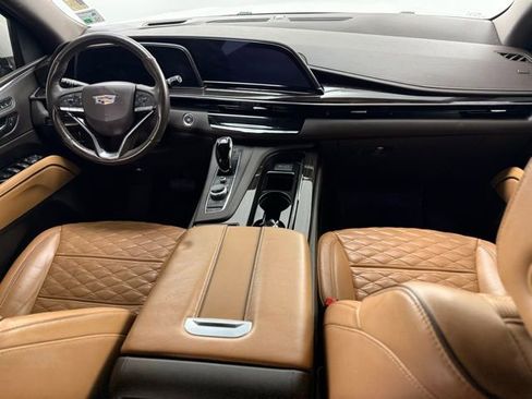 Used 2021 Cadillac Escalade Premium Luxury w/ Driver Assist Tech Package image 18