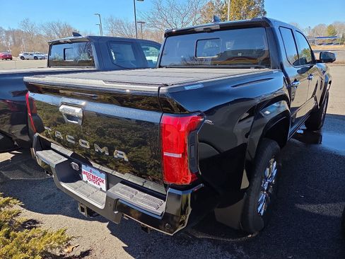 New 2026 Toyota Tacoma Limited image 4