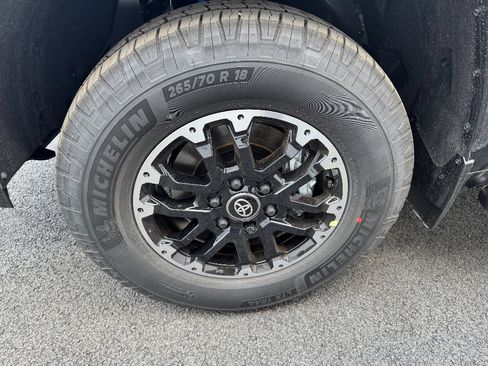 New 2026 Toyota Tundra SR5 AWD/4WD image 26