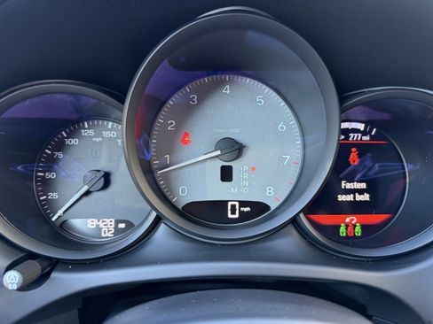 Certified 2023 Porsche Macan S w/ Sport Chrono Package image 32