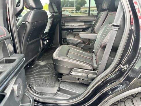 Used 2021 Ford Expedition Limited AWD/4WD image 16