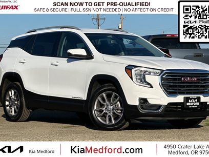 Used 2024 GMC Terrain SLT