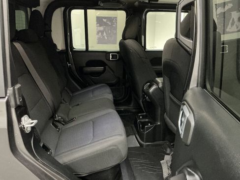 Used 2021 Jeep Gladiator Sport AWD/4WD image 30