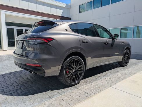 Used 2024 Maserati Levante Modena Ultima AWD/4WD image 5