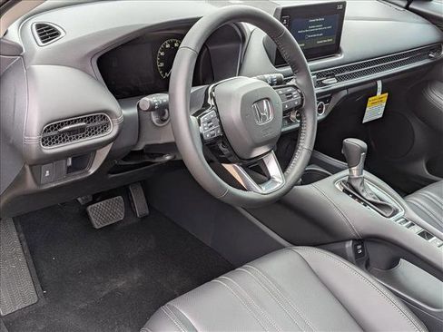 New 2026 Honda HR-V EX-L image 3